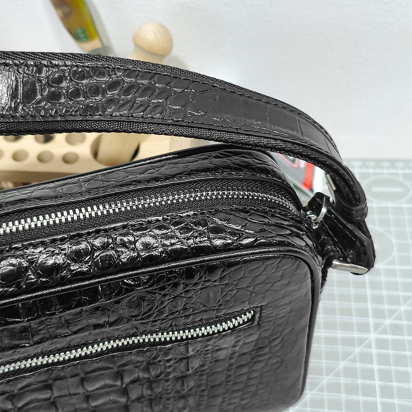 Handmade Genuine Alligator Leather Crossbody Bag, Glossy Black with Silver-Tone Hardware