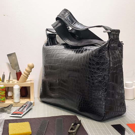 Handmade Genuine Alligator Leather Messenger Bag, Glossy Black with Silver-Tone Hardware & Multi-Zip Pocket Design