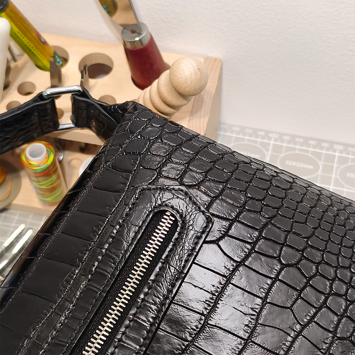 Handmade Genuine Alligator Leather Messenger Bag, Glossy Black with Silver-Tone Hardware & Multi-Zip Pocket Design