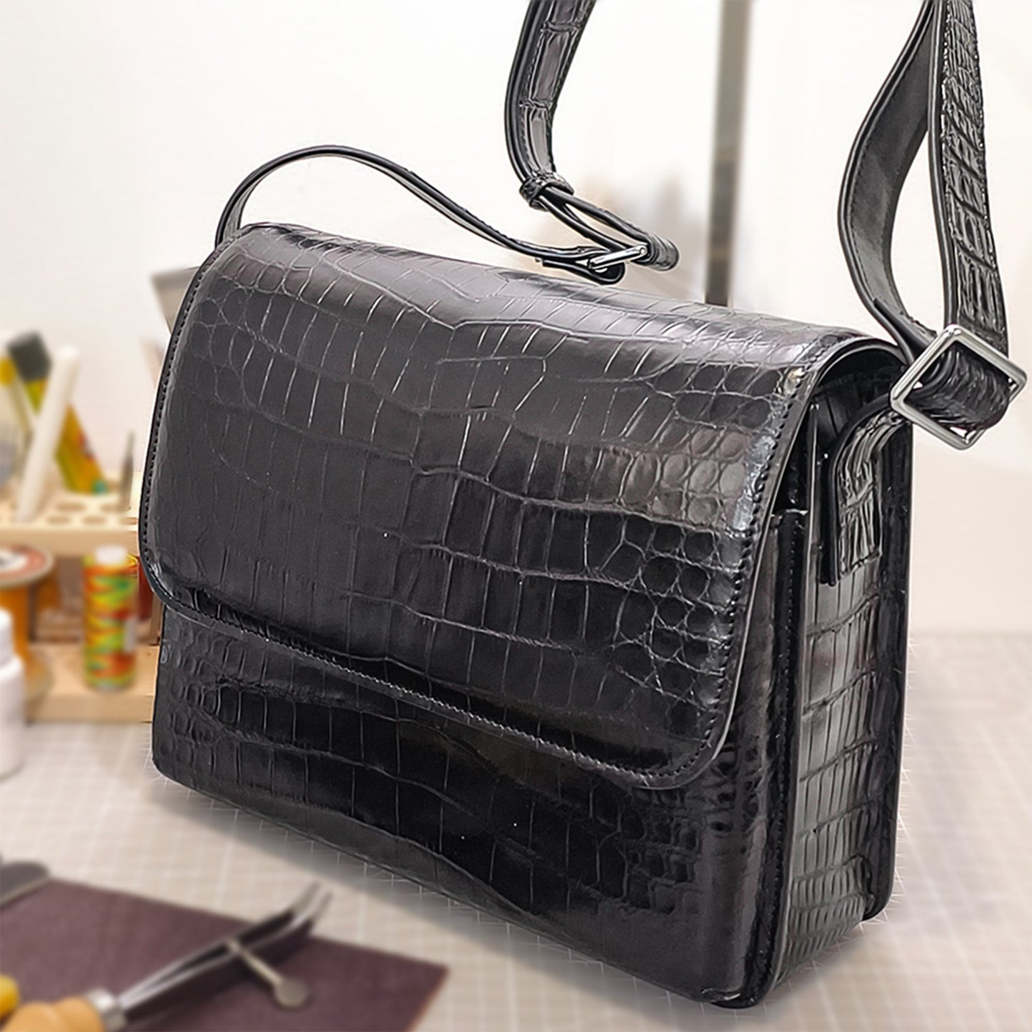 Handmade Genuine Alligator Belly Leather Crossbody Bag, Glossy Black Practical Daily  Essential