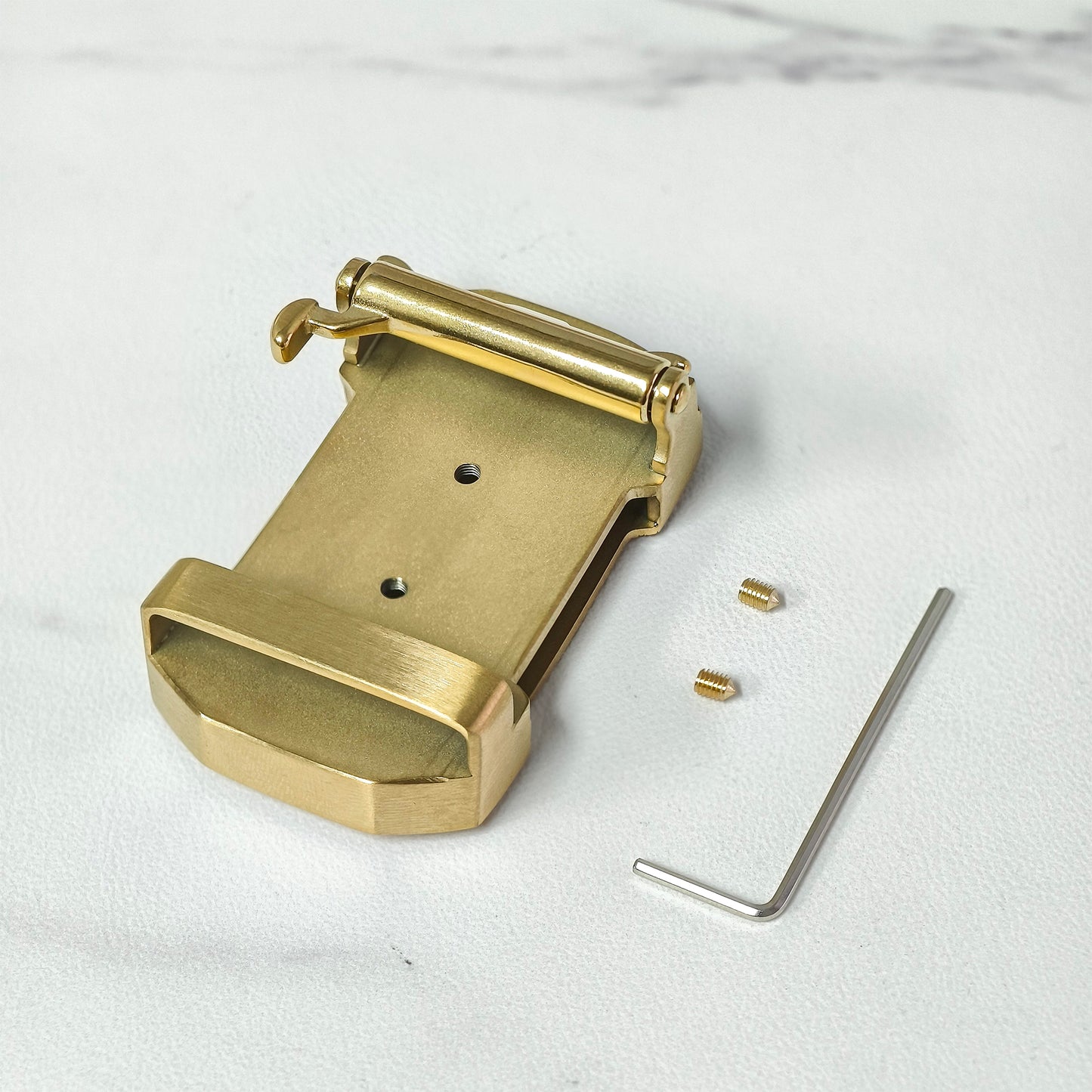 Alligator Embossed Metal Automatic Belt Buckle, Dual-Tone