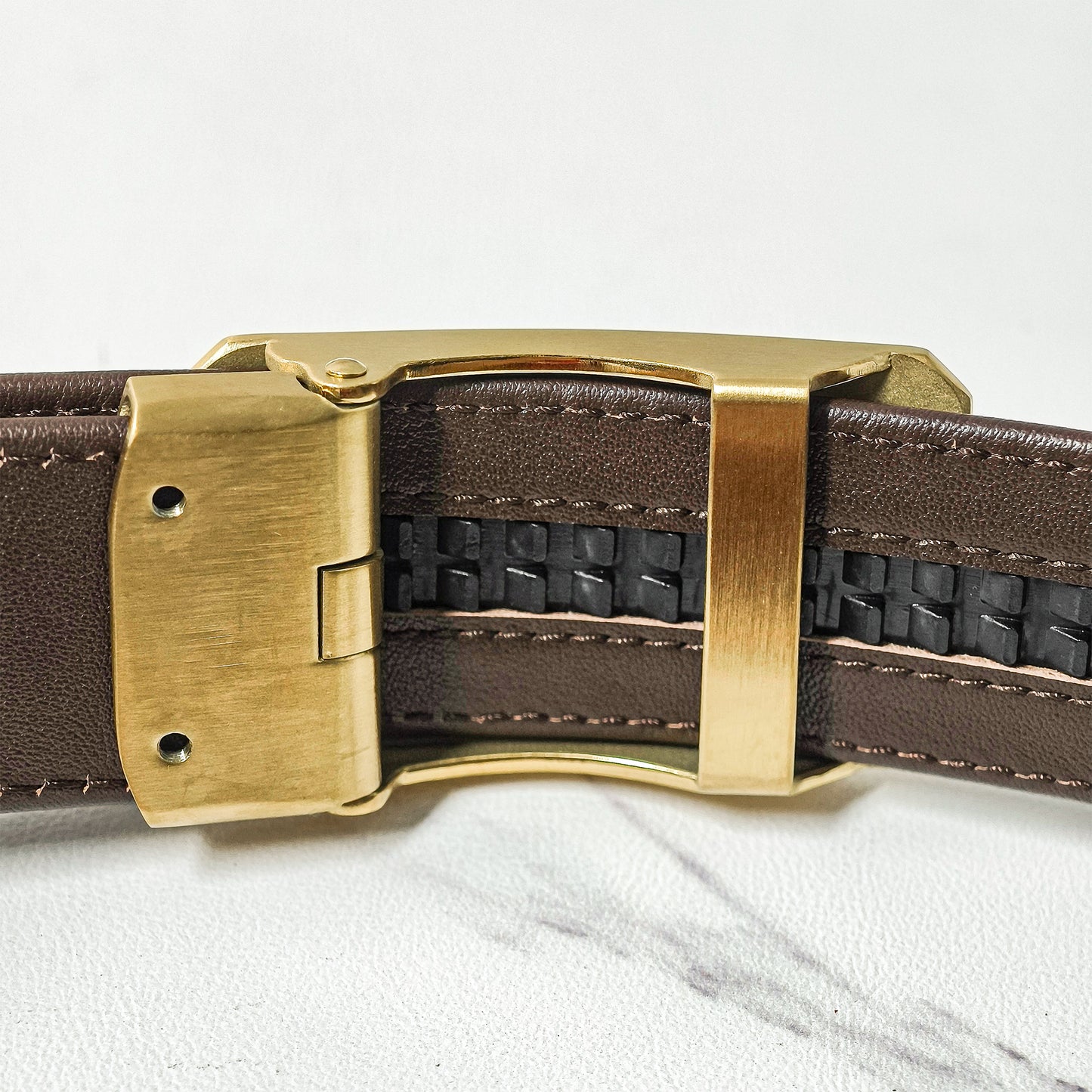 Alligator Embossed Metal Auto Belt Buckle Dual-Tone