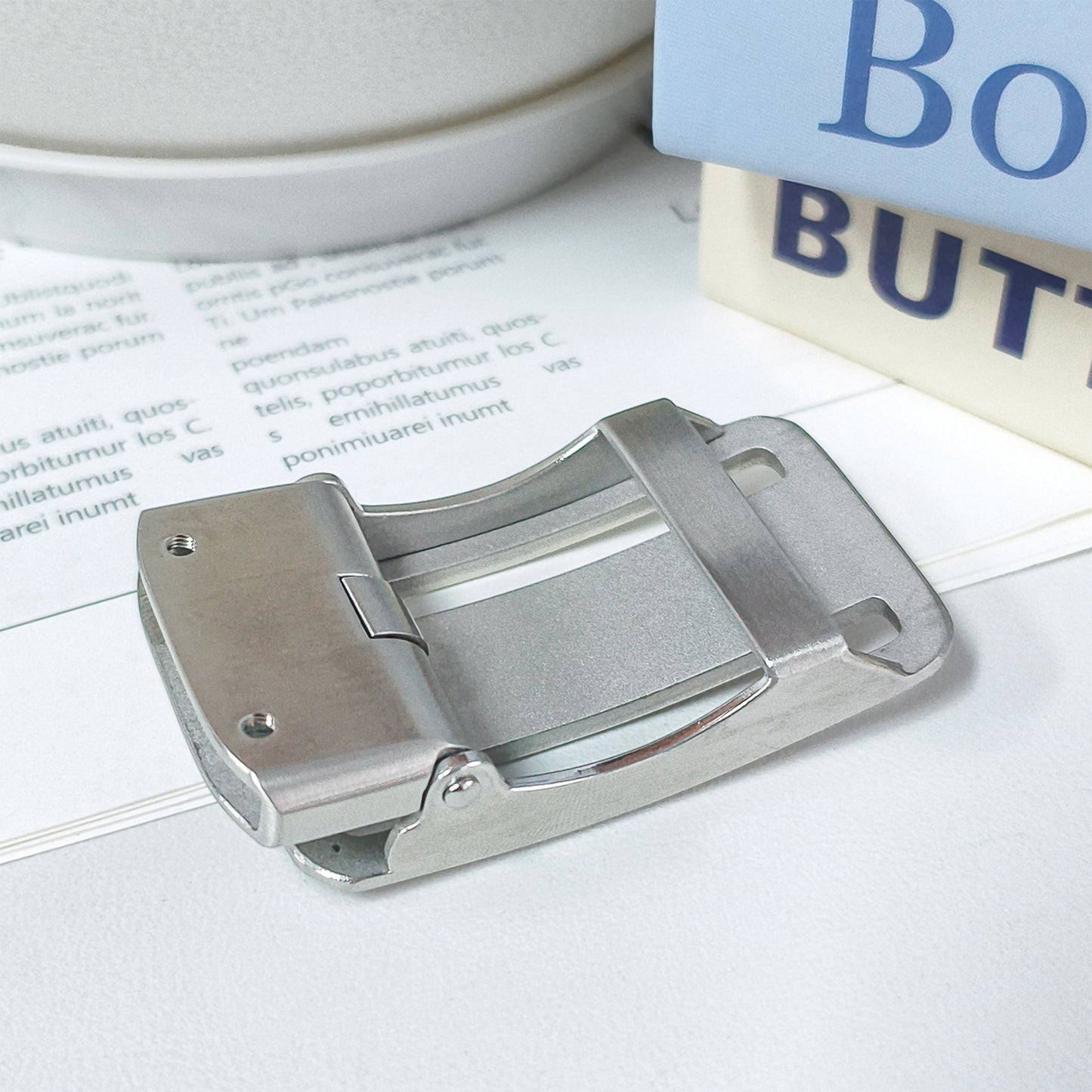 Alligator Embossed Metal Auto Belt Buckle Dual-Tone