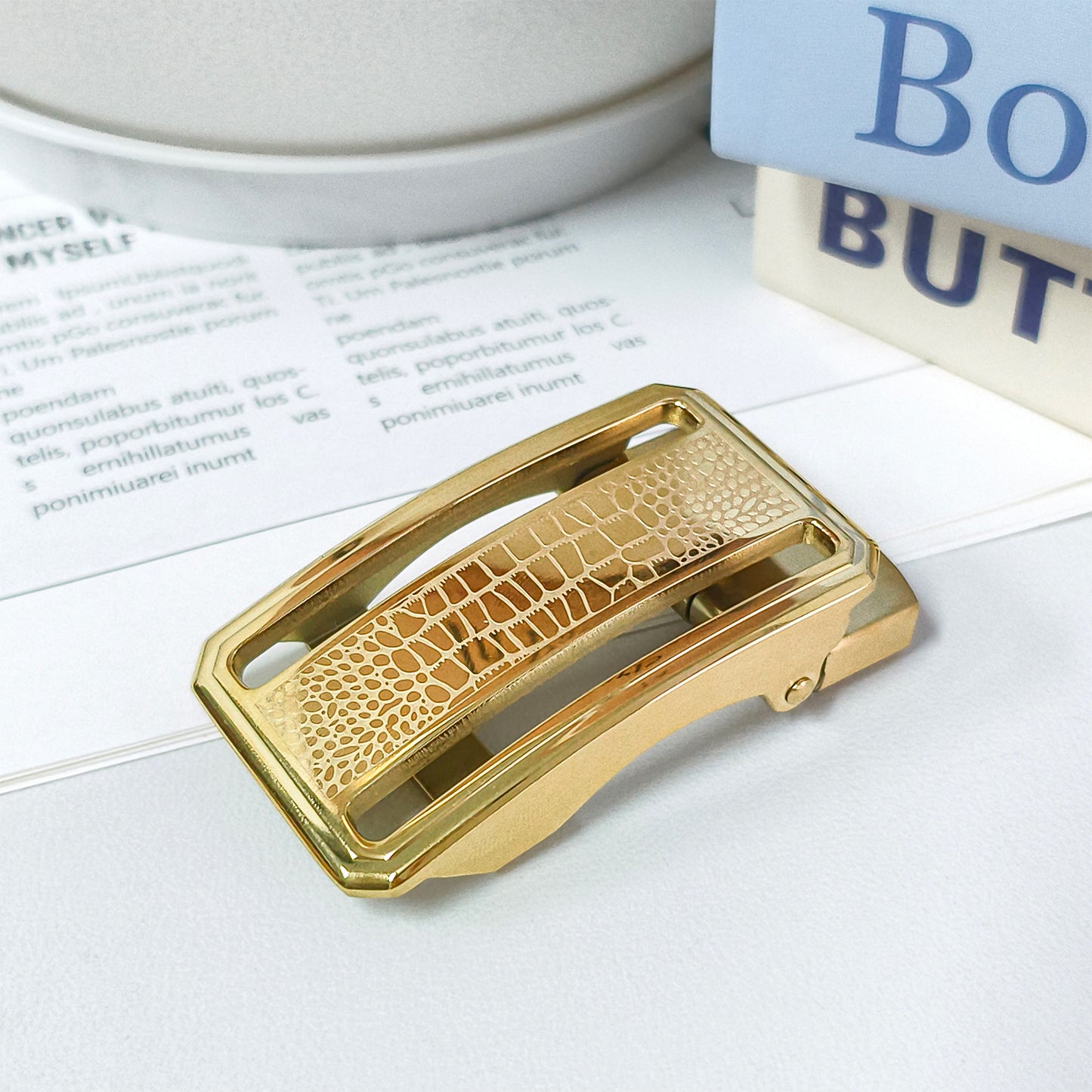 Alligator Embossed Metal Auto Belt Buckle Dual-Tone