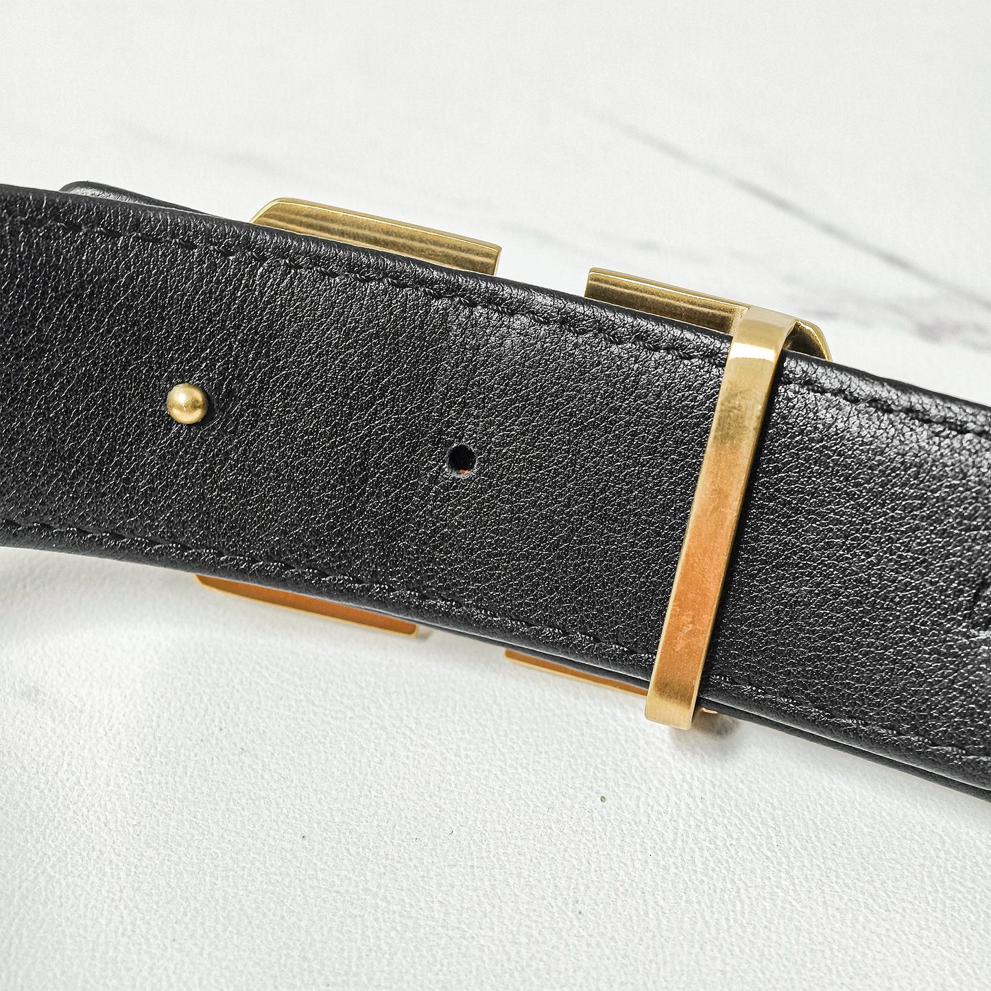 Sleek Geometric Metal Pin Belt Buckle, Dual-Tone