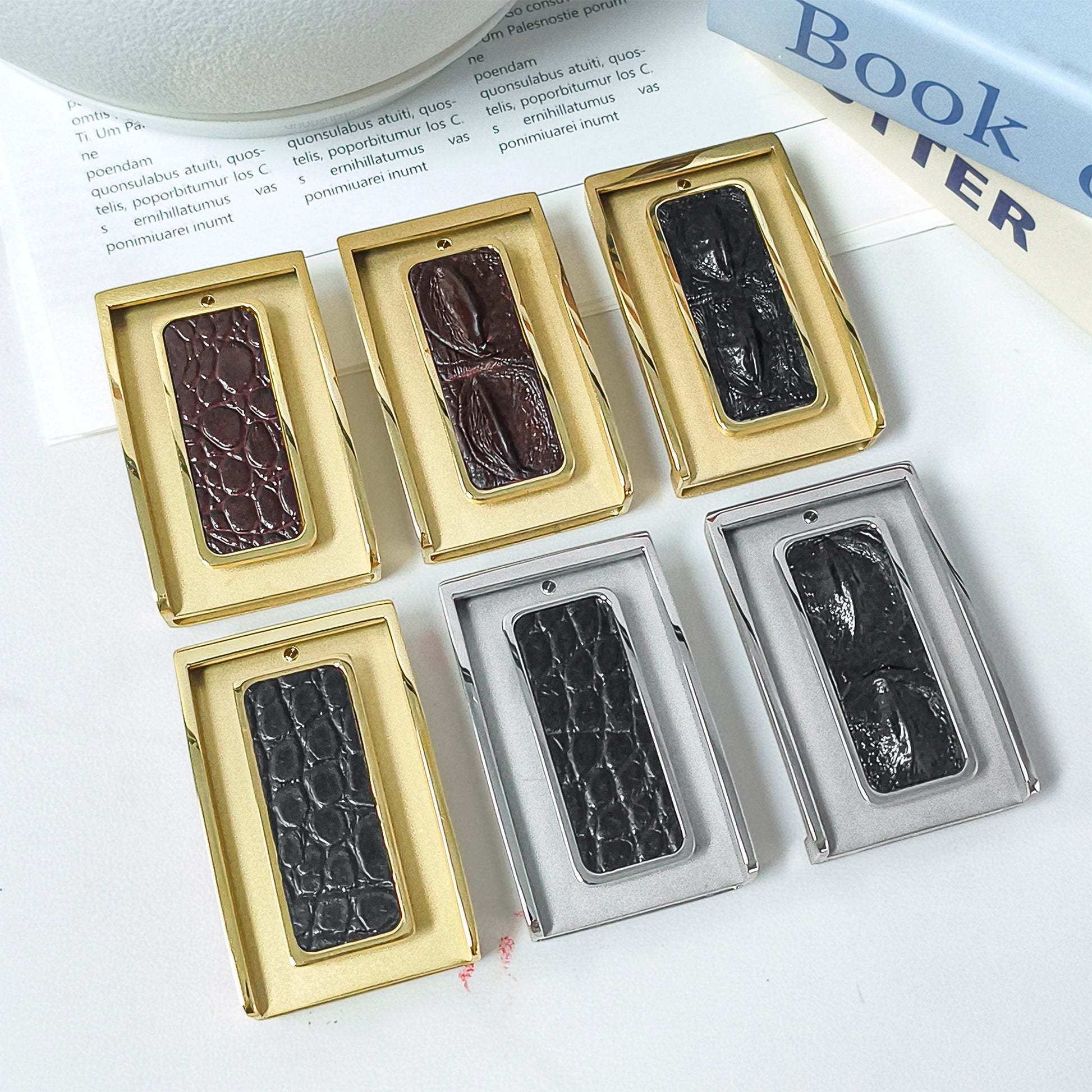 alligator inlay metal pin belt buckle-gold & silver