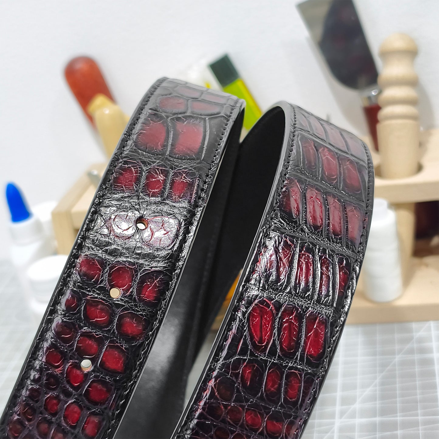Handmade Genuine Alligator Belly Leather Pin Buckle Belt, Black & Burgundy High-Gloss Texture