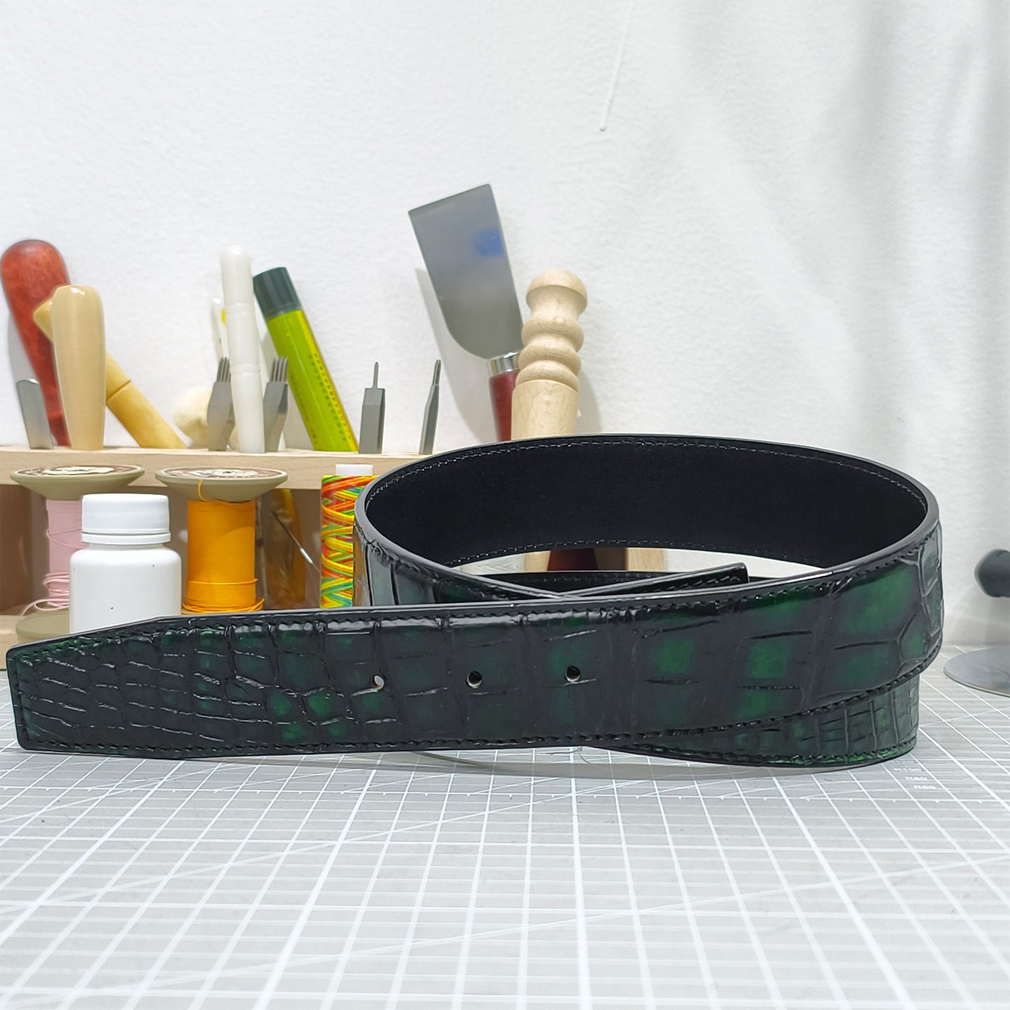Handmade Genuine Alligator Belly Leather Pin Buckle Belt, Black & Emerald Green High-Gloss Texture