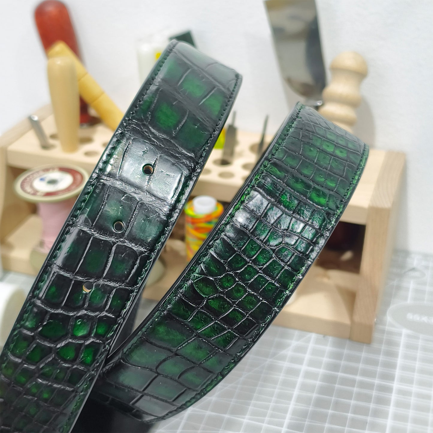 Handmade Genuine Alligator Belly Leather Pin Buckle Belt, Black & Emerald Green High-Gloss Texture