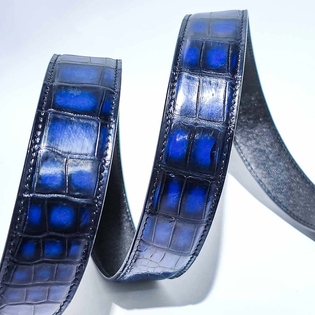 Handmade Genuine Alligator Leather Belt, Blue-Black Gradient Glossy Texture Fit for Prong Buckle