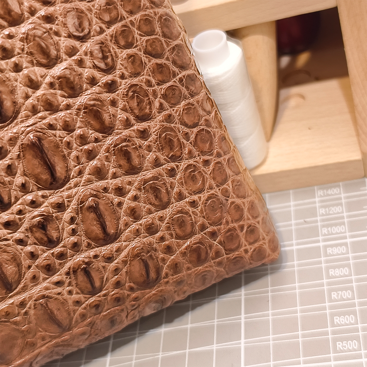 Handmade Genuine Alligator Clutch Bag, Glossy Brown Natural Texture Artisanal Zip-around Purse with Wrist Strap