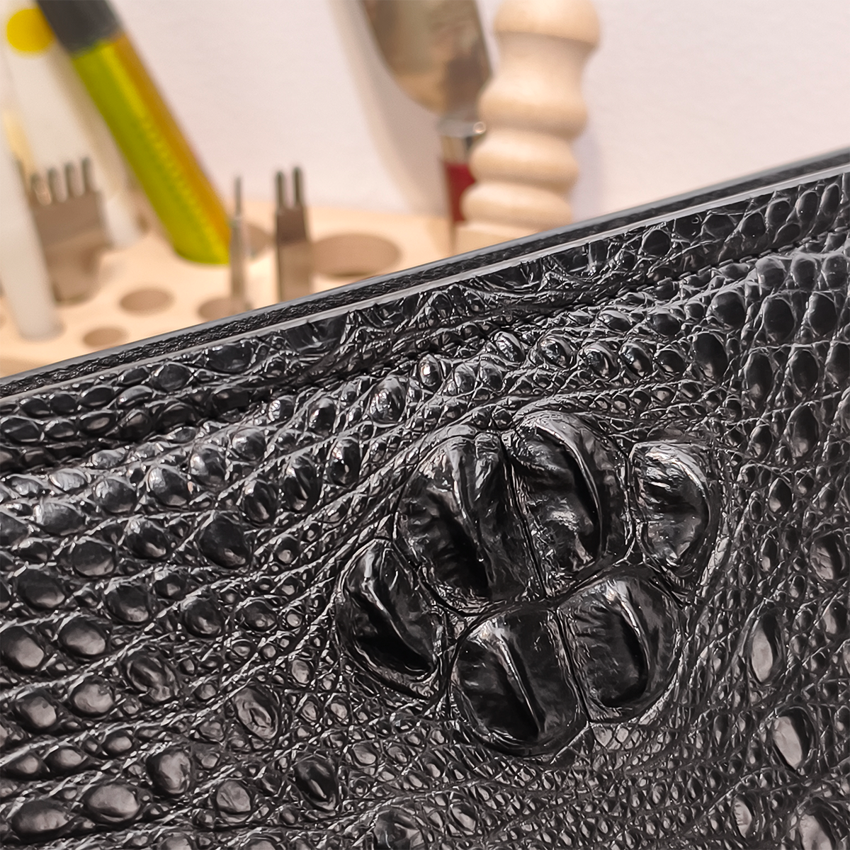 Handmade Genuine Alligator Clutch Bag, Glossy Black Purse with Lock And Wrist Strap