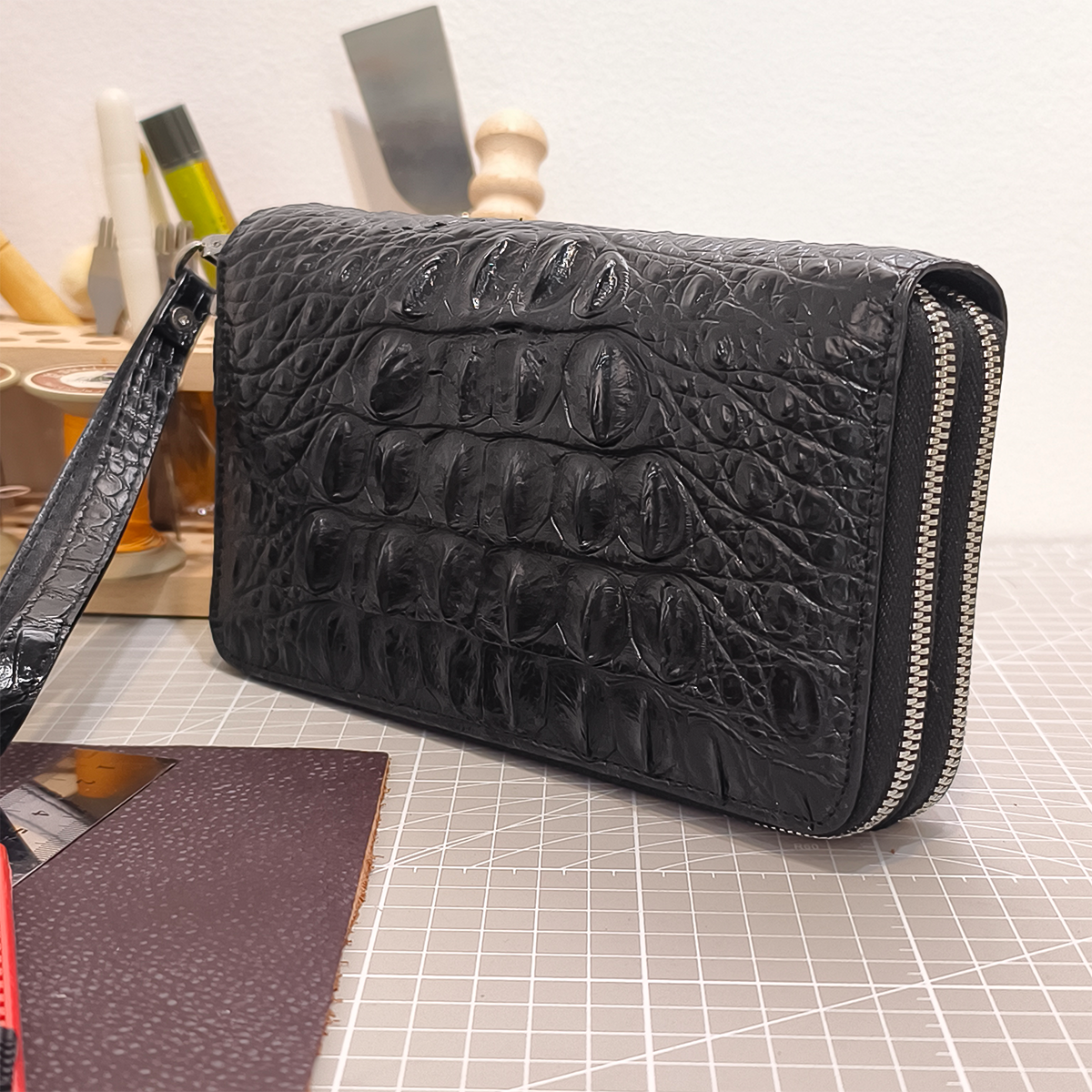 Handmade Genuine Alligator Clutch Bag, Glossy Black Purse with Detachable Wrist Strap