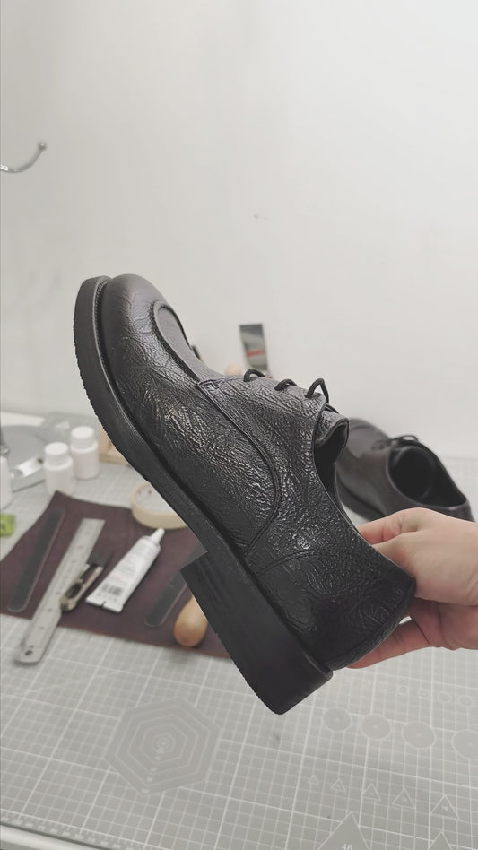 Handmade Genuine Bison Leather Oxford Shoes, Sleek Black Textured