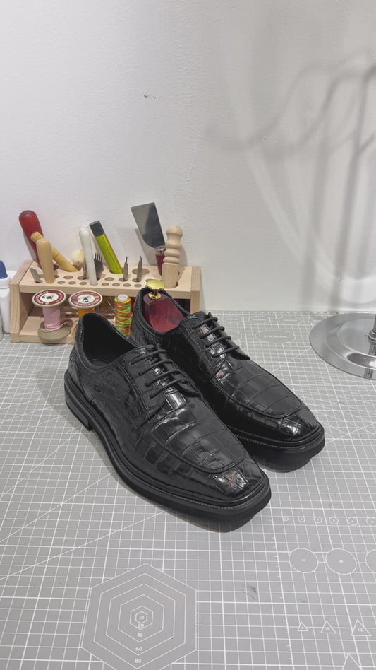Handmade Genuine Alligator Leather Casual Oxfords, Glossy Black Business Shoes – Luxe Sporty Style & Artisanal Craftsmanship