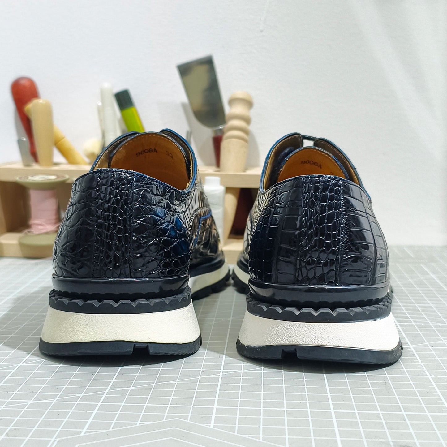 Handmade Genuine Alligator Leather Casual Sneakers, Gradient Blue – Luxe Sporty Style & Artisanal Craftsmanship Shoes