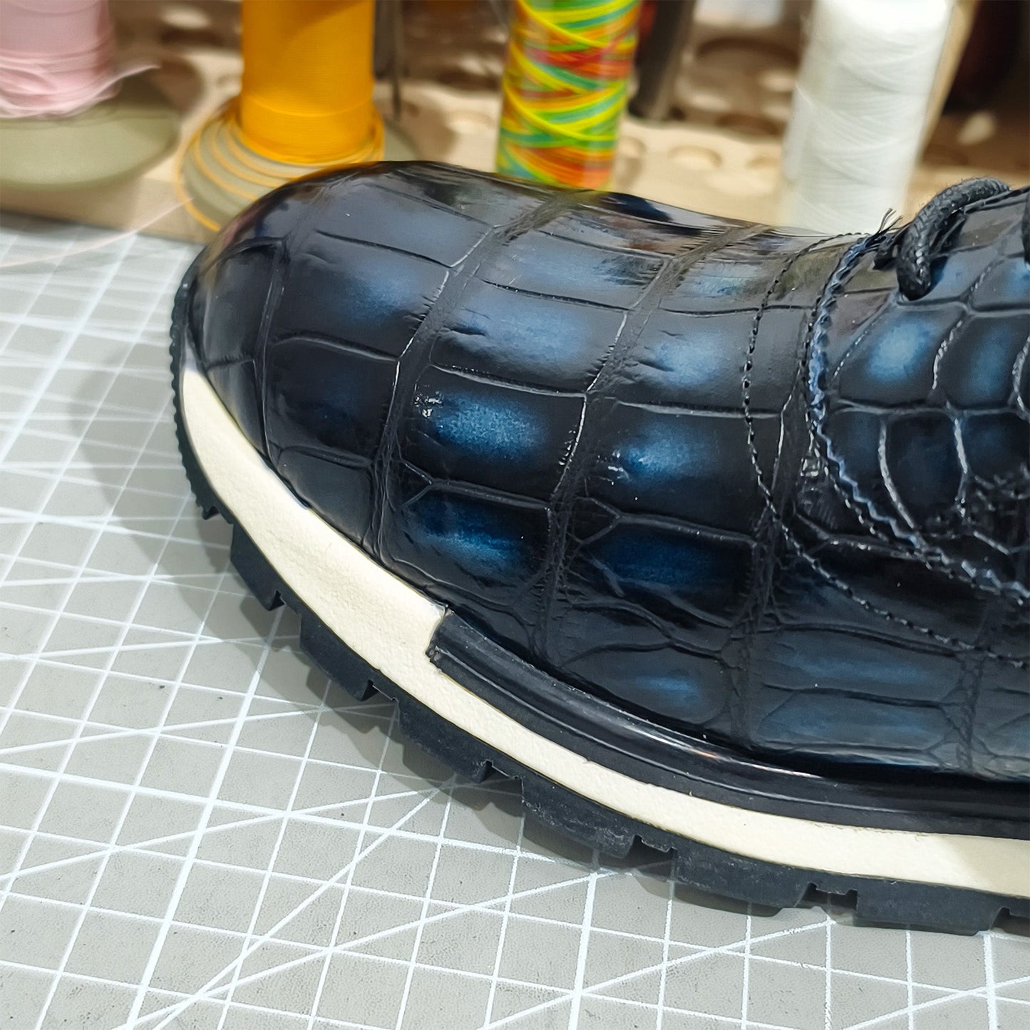 Handmade Genuine Alligator Leather Casual Sneakers, Gradient Blue – Luxe Sporty Style & Artisanal Craftsmanship Shoes