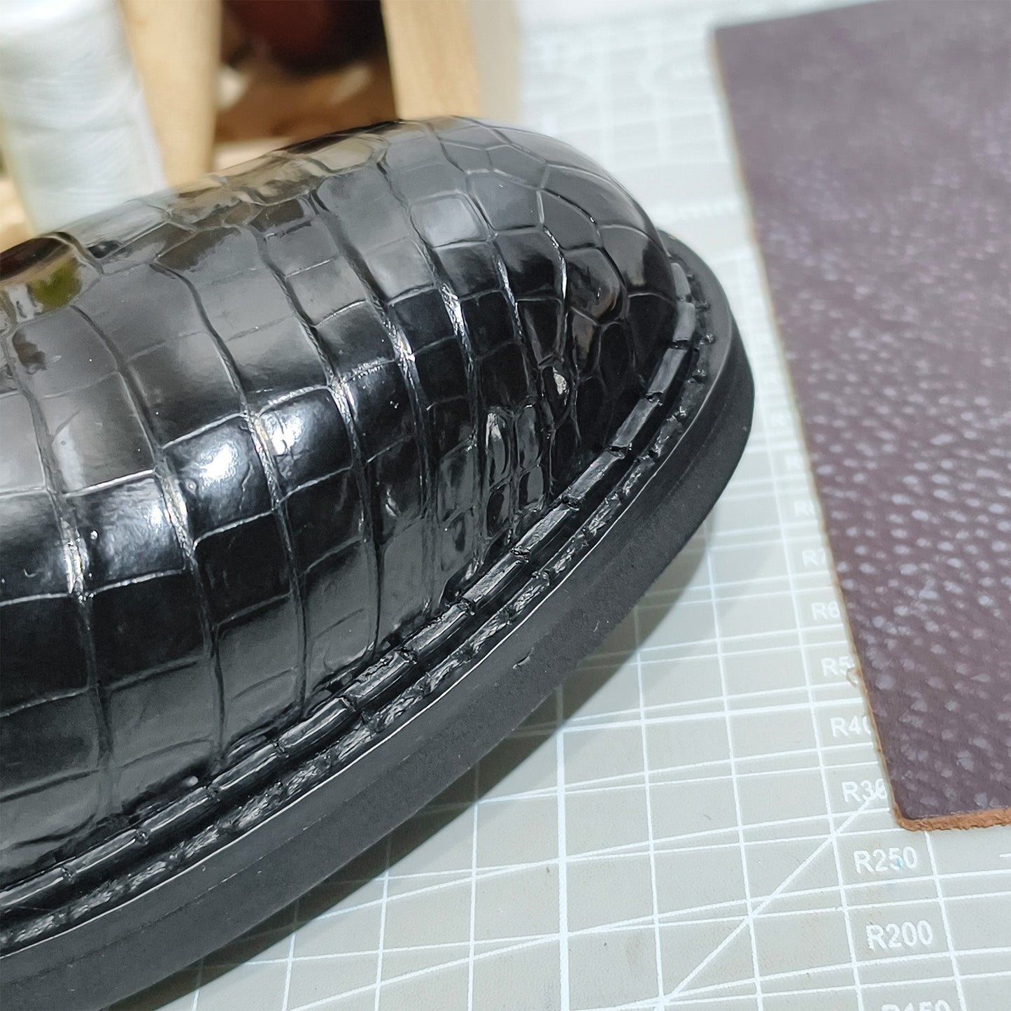 Handmade Genuine Alligator Leather Oxford Shoes, Glossy Black with Premium Artisanal Details