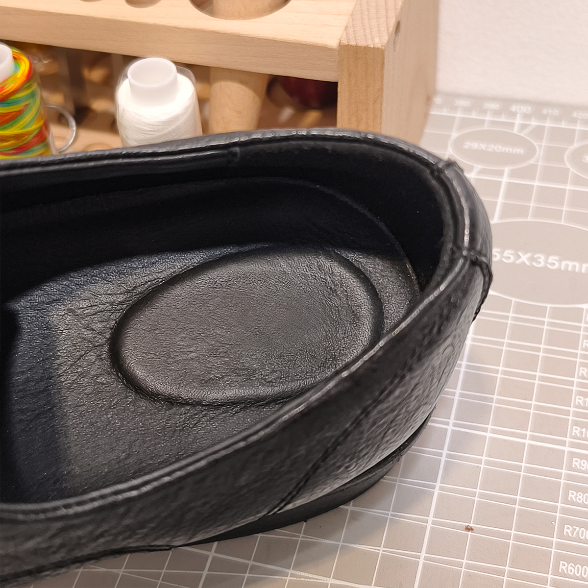 Handmade Genuine Bison Leather Oxford Shoes, Sleek Black Textured