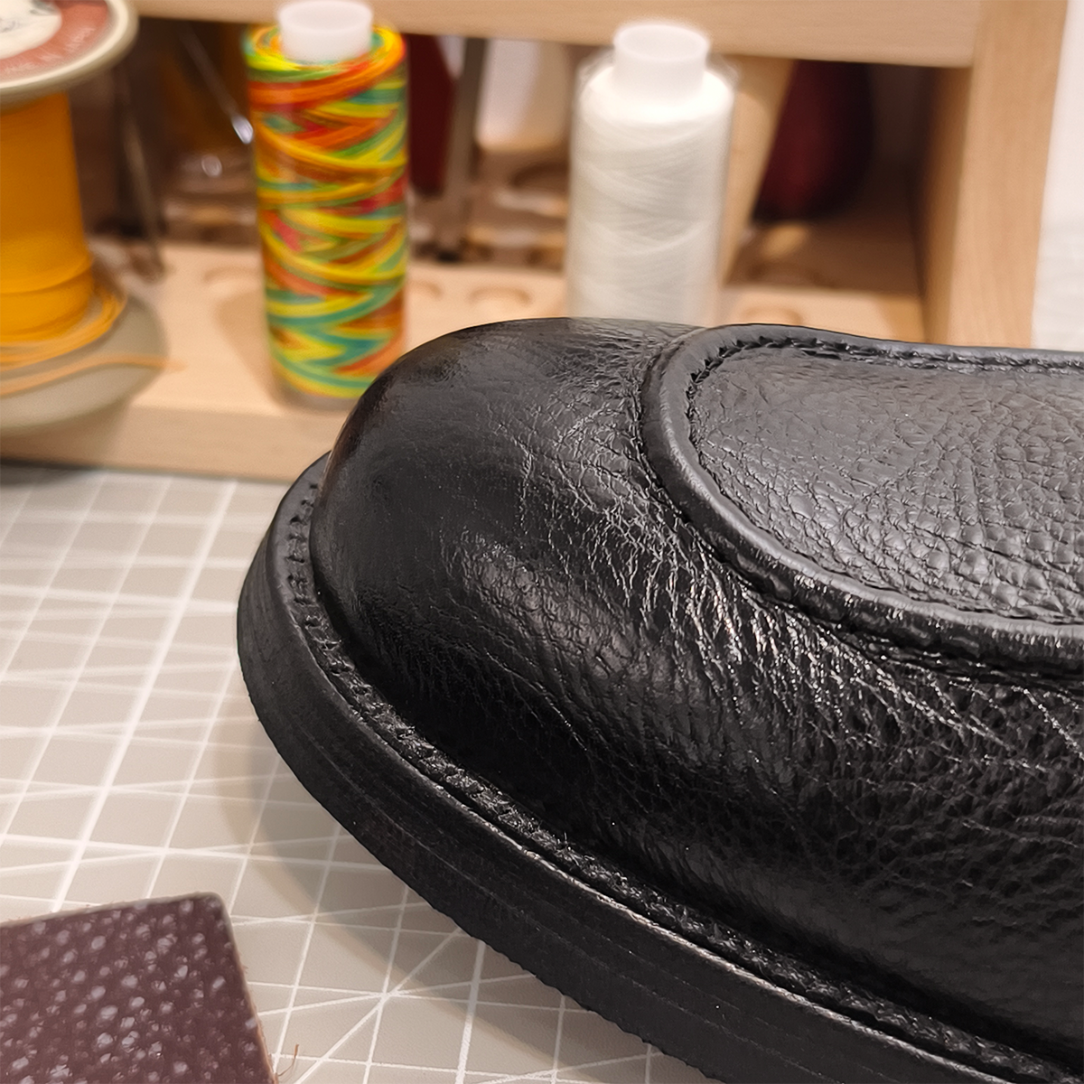 Handmade Genuine Bison Leather Oxford Shoes, Sleek Black Textured