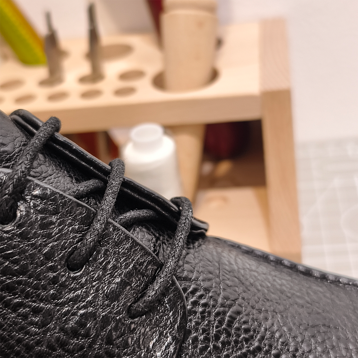 Handmade Genuine Bison Leather Oxford Shoes, Sleek Black Textured