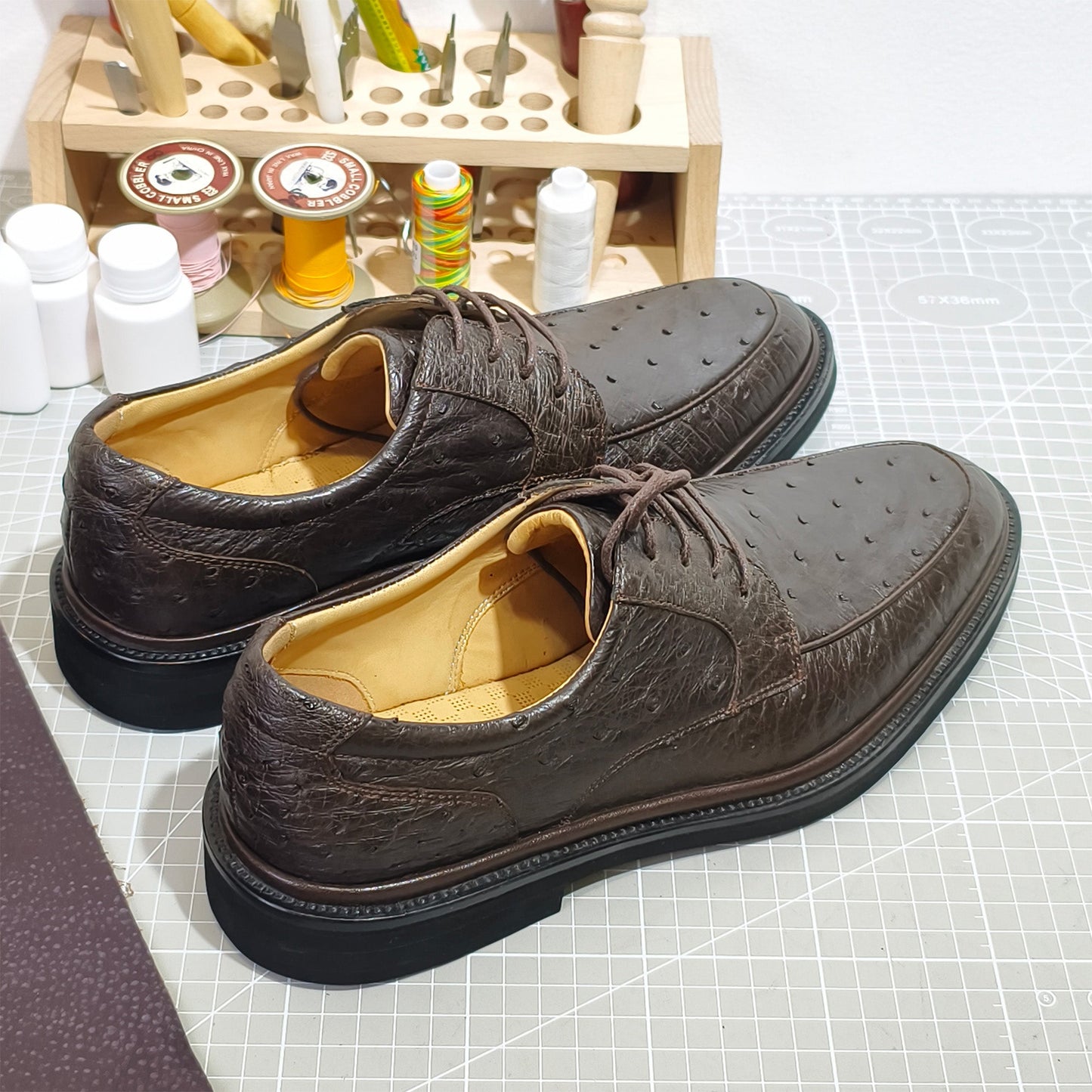 Handmade Genuine Ostrich Leather Oxford Shoes, Rich Brown – Branded Sole & Dual Color Options