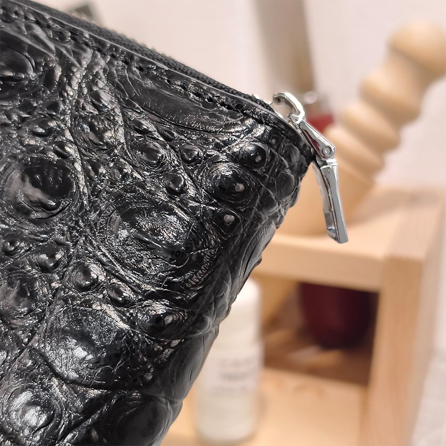 Handmade Genuine Alligator Leather Card & Keys Wallet Case : Glossy Black with Built-in Hooks