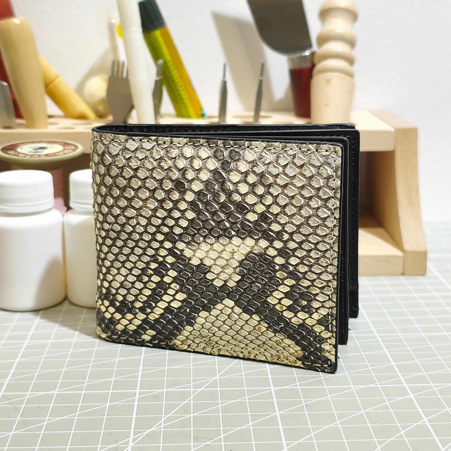 Handmade Genuine Python Leather Bi-fold Wallet: Exotic Natural Scale Texture with Multi-Compartment