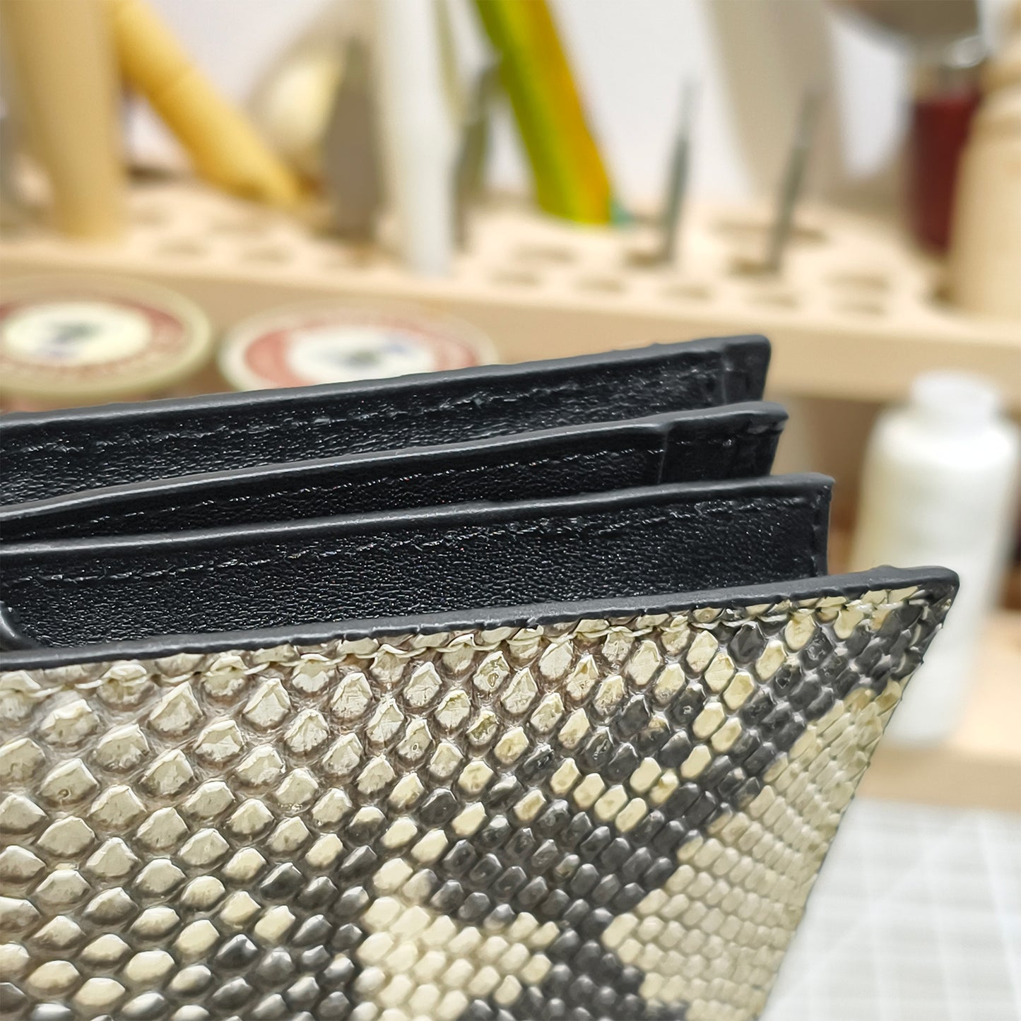 Handmade Genuine Python Leather Bi-fold Wallet: Exotic Natural Scale Texture with Multi-Compartment